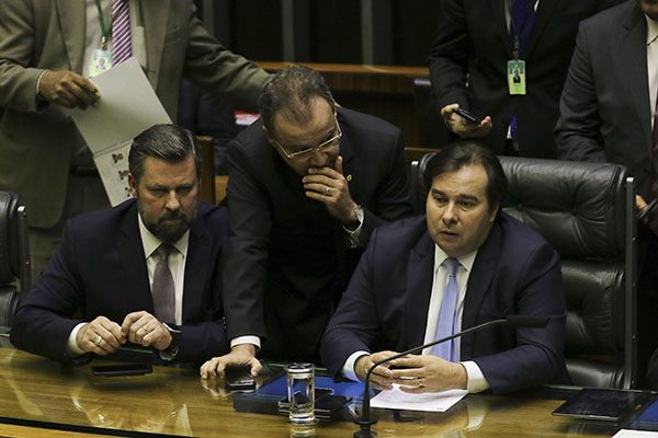 Câmara retoma análise dos destaques fcpzzb abr 11071918988 Fabio Rodrigues Pozzebom Agência Brasil