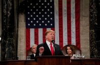 Trump não está satisfeito com acordo mas quer evitar nova paralisação Doug Mils Reuters