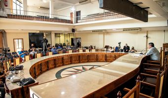 Fazenda de Duque de Caxias realiza Audiência Art Vídeo Victor Hugo