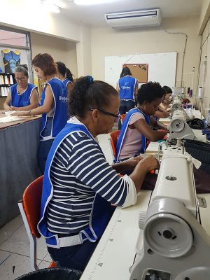 Fundec curso Costura Industrial 1_Divulgação/PMDC