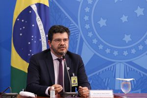 No Brasil 31.790 profissionais de saúde Julio Nascimento PR