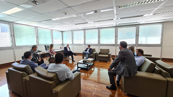 Presidente da Alerj ouve prefeitos do Norte e do Noroeste fluminense sobre antecipação de feriados