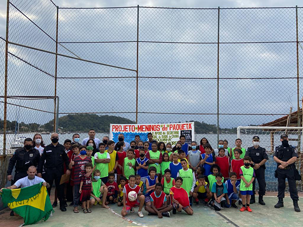 Foto: Banco de Imagens Esporte e atividades físicas para as crianças e adolescentes de Paquetá