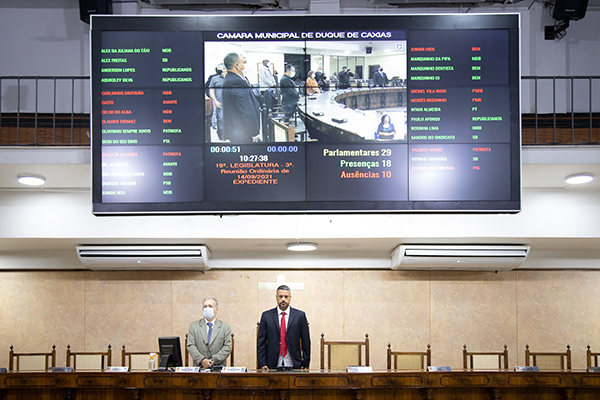 Foto: Banco de Imagens Sessão Plenária é marcada por homenagens ao vereador Quinzé