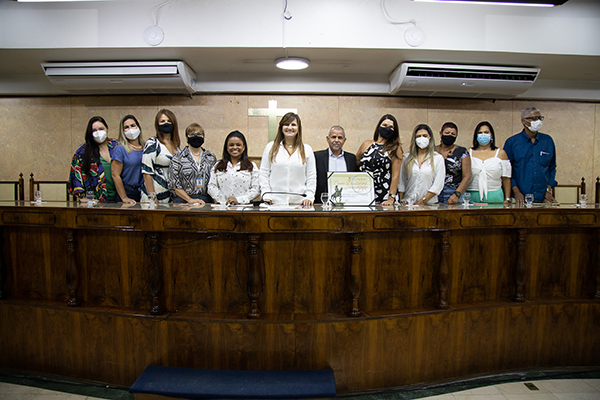 Conselheiros tutelares recebem moções de aplausos na Câmara