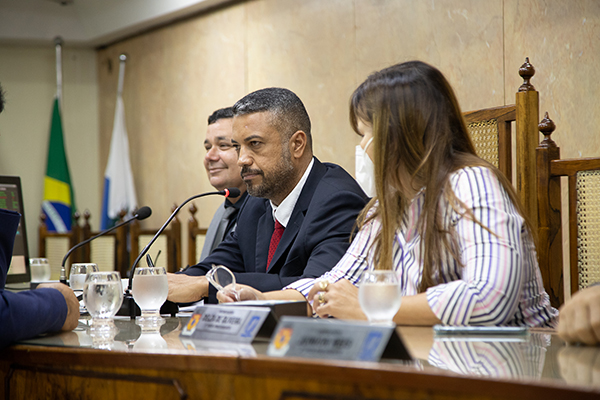 Vereadores de Caxias debatem mensagem do executivo sobre amortização de dívida