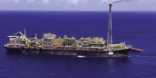 Incêndio atinge plataforma na Bacia de Campos e deixa ferido p 48 Reproducao Sindipetro NF