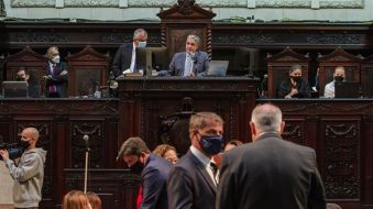 Projeto que cria o auxílio emergencial estadual recebe emendas e sai de pauta Julia Passos Alerj