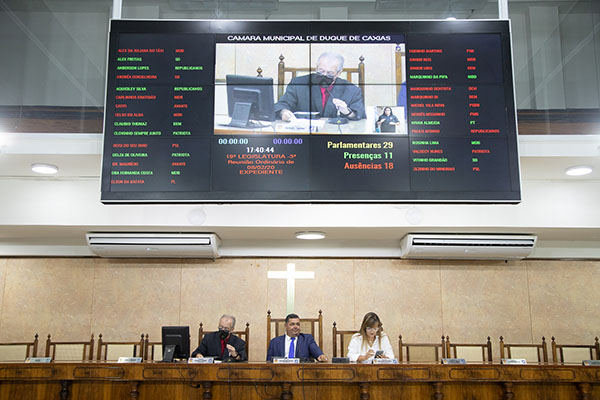 Violência na Baixada e no Estado é discutida na tribuna