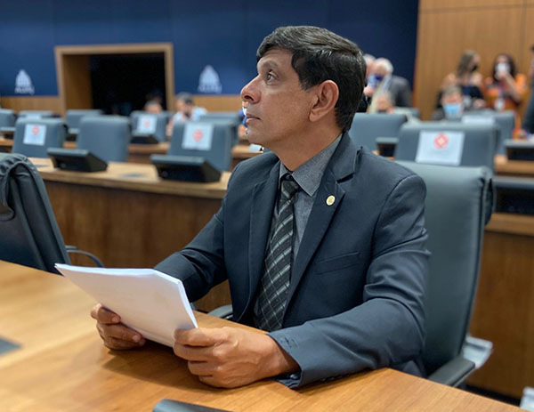 Servidora vítima de violência doméstica pode pedir transferência laborativa