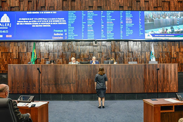 Foto: Banco de Imagens Alerj aprova projeto que simplifica legislação sobre custas de cartórios extrajudiciais