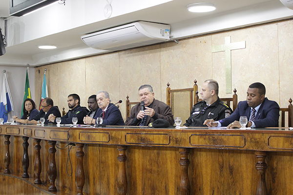 Câmara sedia reunião do Conselho Comunitário de Segurança Pública de Duque de Caxias