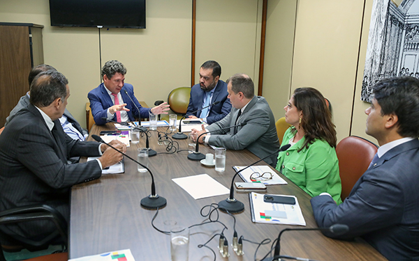 Foto: Banco de Imagens Cláudio Castro debate Reforma Tributária na Câmara dos Deputados