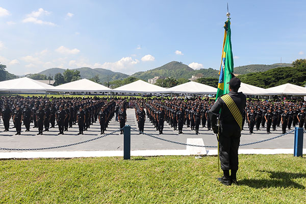 Governo do Rio reforça o efetivo da PM com 314 novos soldados