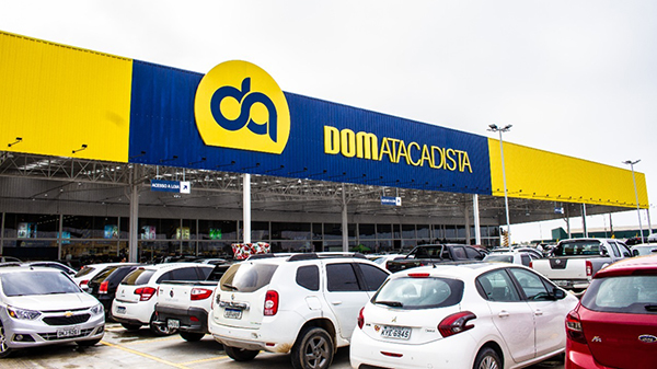 Foto: Banco de Imagens Dom Atacadista lança Troco Solidário e inicia inscrições para seleção de instituições