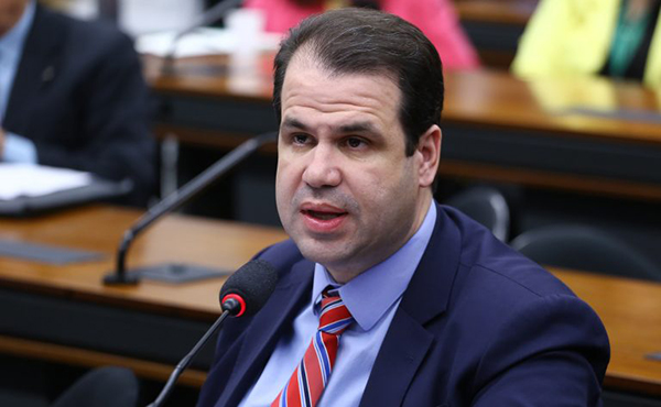 Proposta cria programa nas escolas para o combate à violência sexual