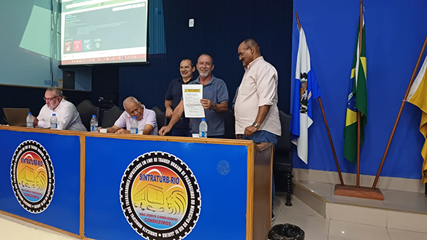 Presidente Carlos Gil toma posse como conselheiro da Nova Central Sindical