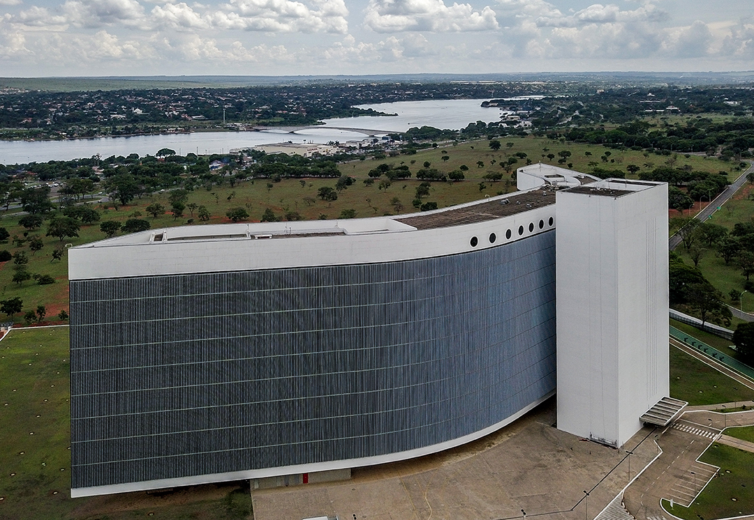 Com nova norma, TSE fecha cerco a candidaturas femininas laranjas