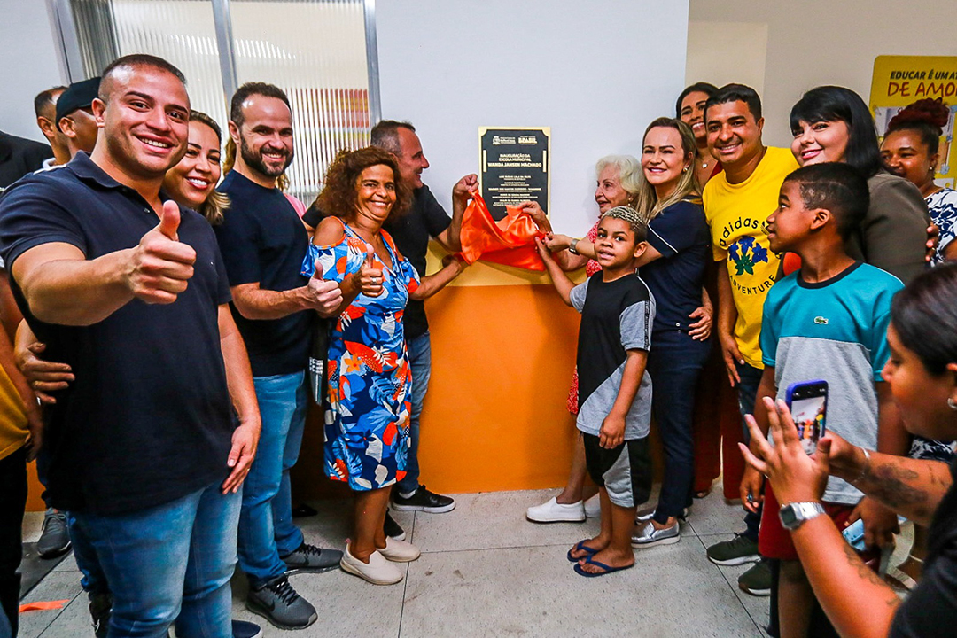 Belford Roxo inaugura escola Wanda Jansen Machado no bairro Jardim Ideal II