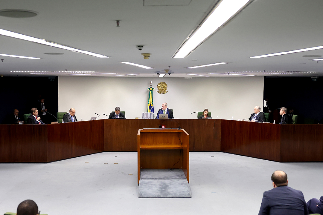 Supremo extingue pena do ex-ministro José Dirceu por corrupção passiva