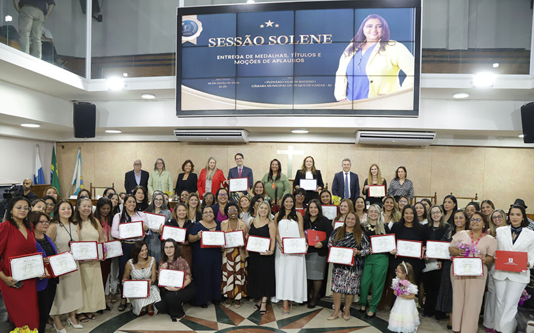 Câmara de Caxias realiza homenagens aos operadores do Direito