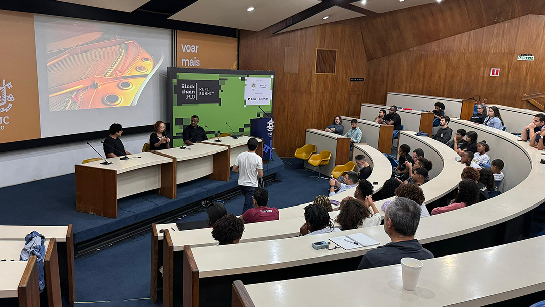 PUC realiza palestra sobre tecnologia e inclusão social no Rio