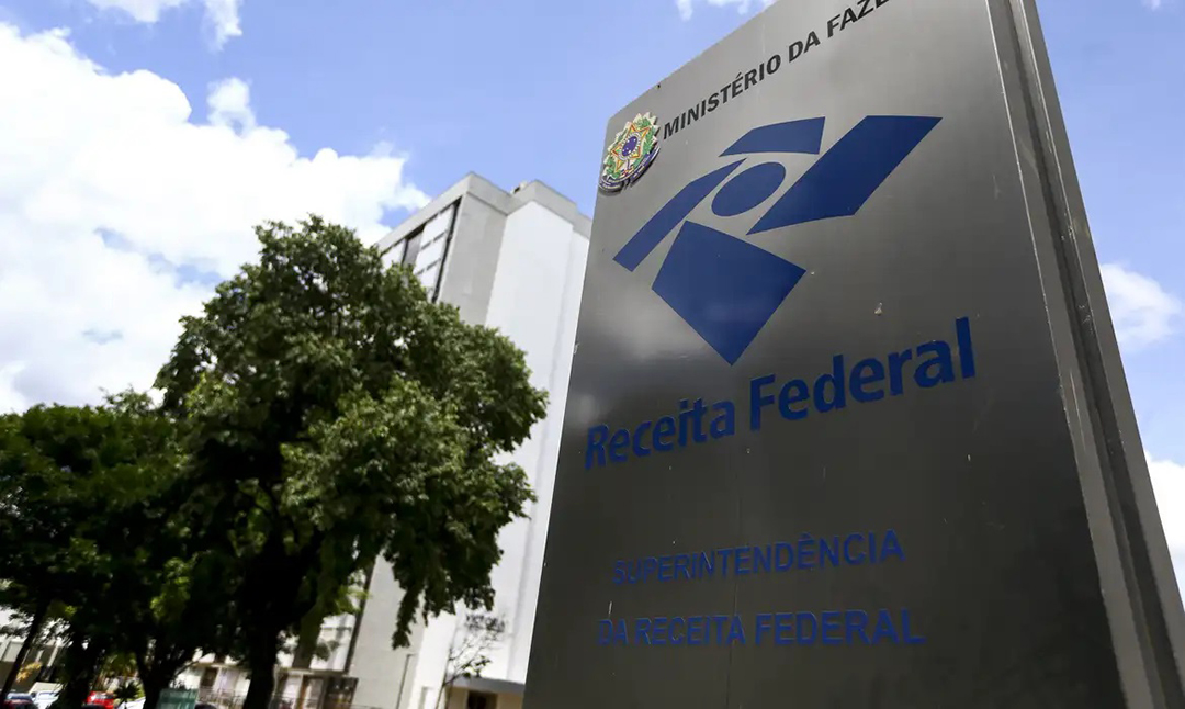 Foto: Marcelo Camargo/Agência Brasil Aplicativo Receita Saúde passa a ser obrigatório a partir desta quarta