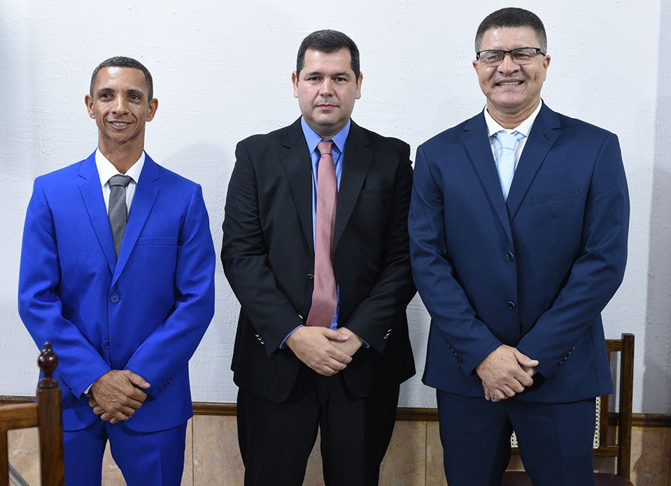 Foto: Art Vídeo Três suplentes tomam posse na Câmara de Duque de Caxias