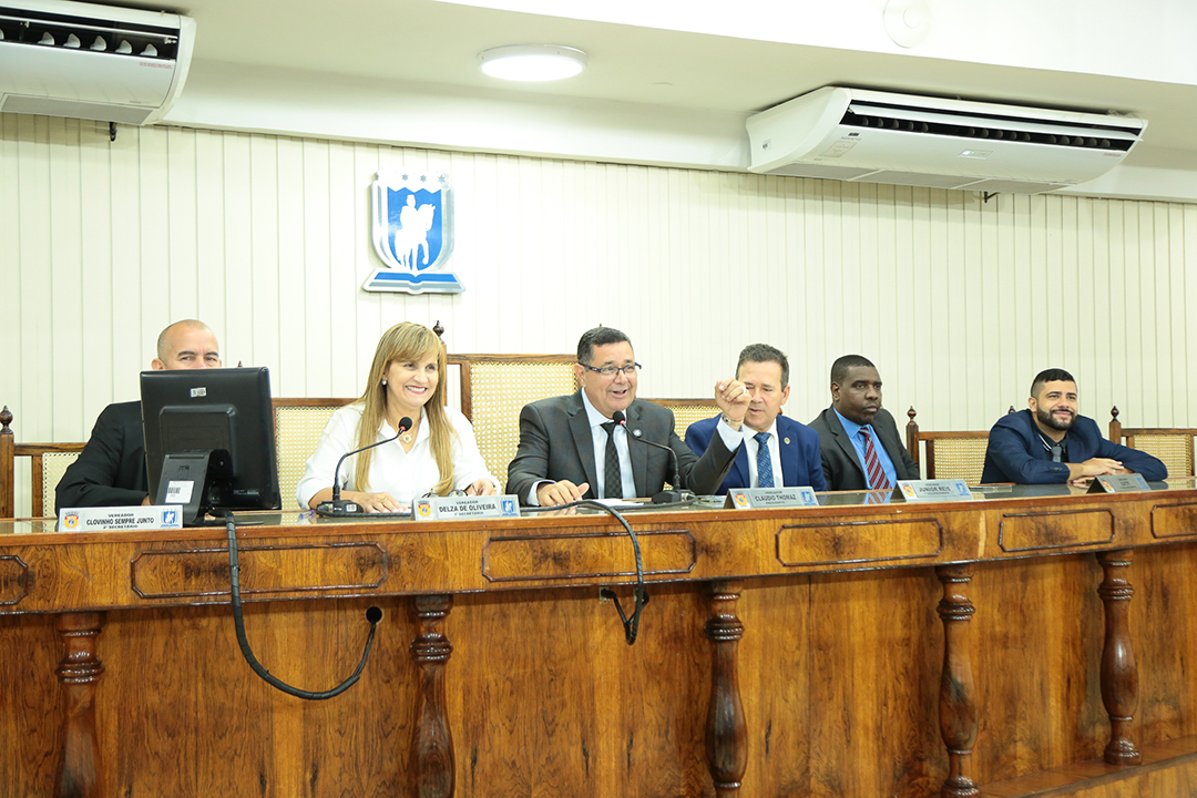 Foto: Art Vídeo/Victor Hugo Em sessão extraordinária, vereadores de Caxias aprovam bônus natalino a servidores